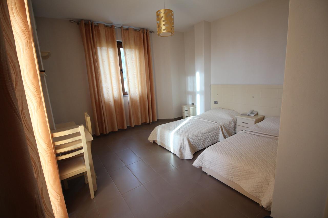 Hotel Piazza Peshkopi 외부 사진